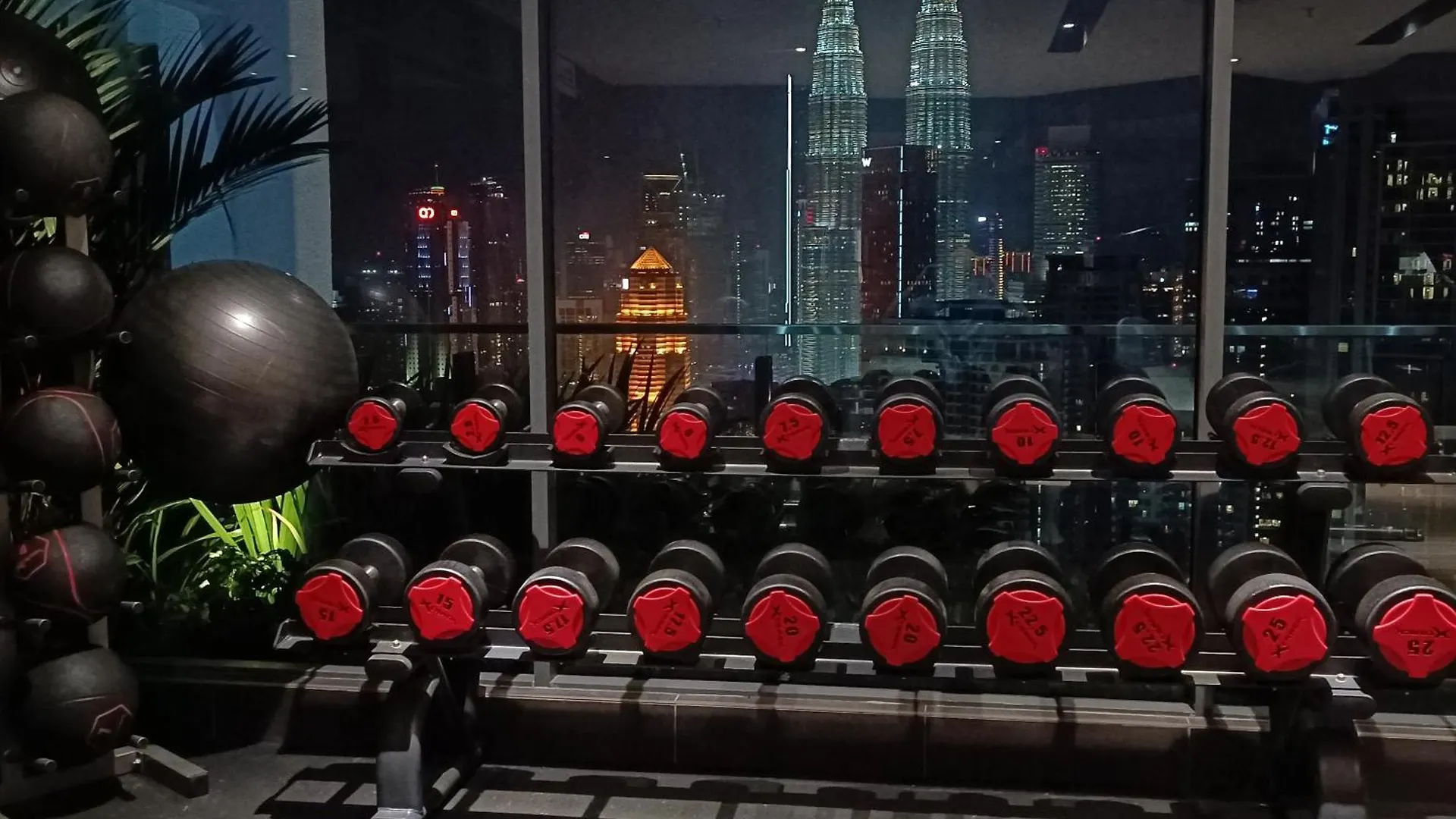 Col 27B Klcc View & Infinity Pool View Apartman Kuala Lumpur